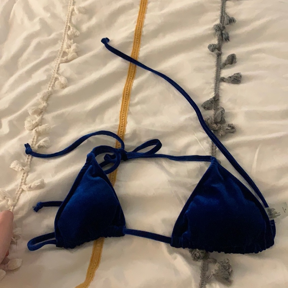 Blue velvet string bikini top. Very soft. Beautiful.